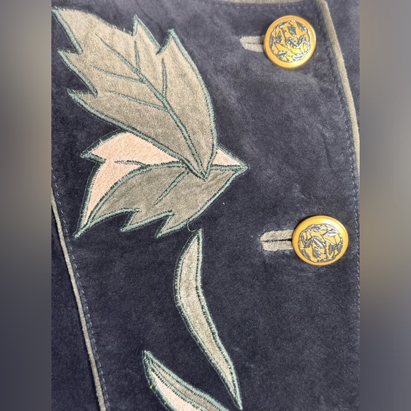 1980s Yessica Suede and Floral Crop Jacket - Picture 4 of 5